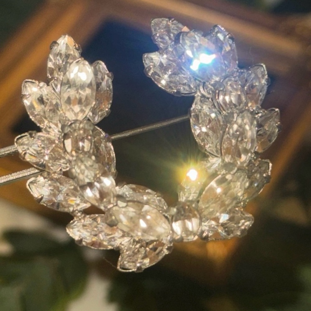 Exquisite Vintage Sherman Brooch